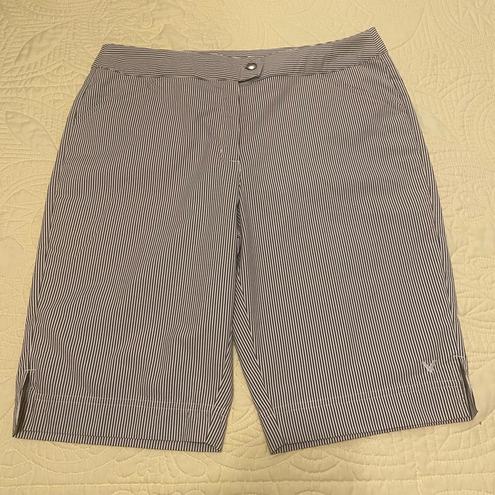🤩 BOGO- 🤩Just Bundle Callaway Women's Striped Gray sports Shorts